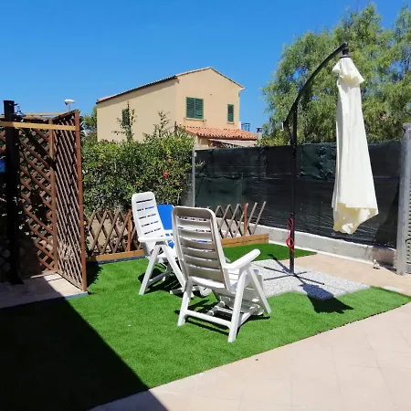 Cosy House With Garden In Piana Calzata Pleasant Climate Dom wakacyjny Campofelice Di Roccella