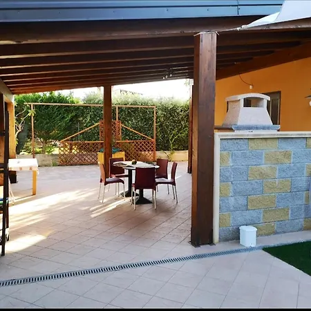 Cosy House With Garden In Piana Calzata Pleasant Climate